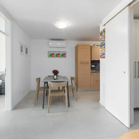 Ferienwohnung Mara Premium Direkt In Poreczentrum *